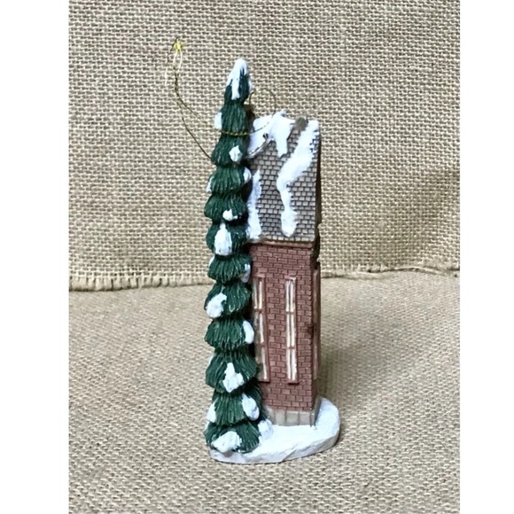 Vintage Cathedral Christmas Ornament Porcelain Holiday Festive Winter Dickensian - Picture 3 of 7